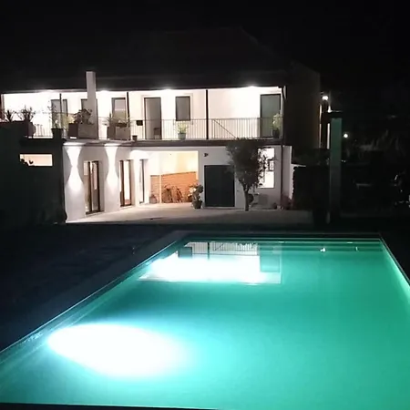 Casa Fonte Nova - - Casa De