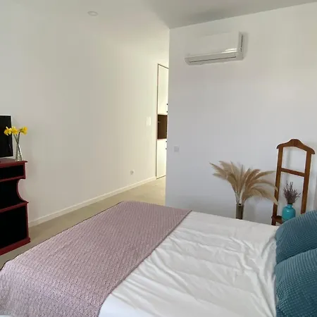 Casa Fonte Nova - - Casa De Guest house